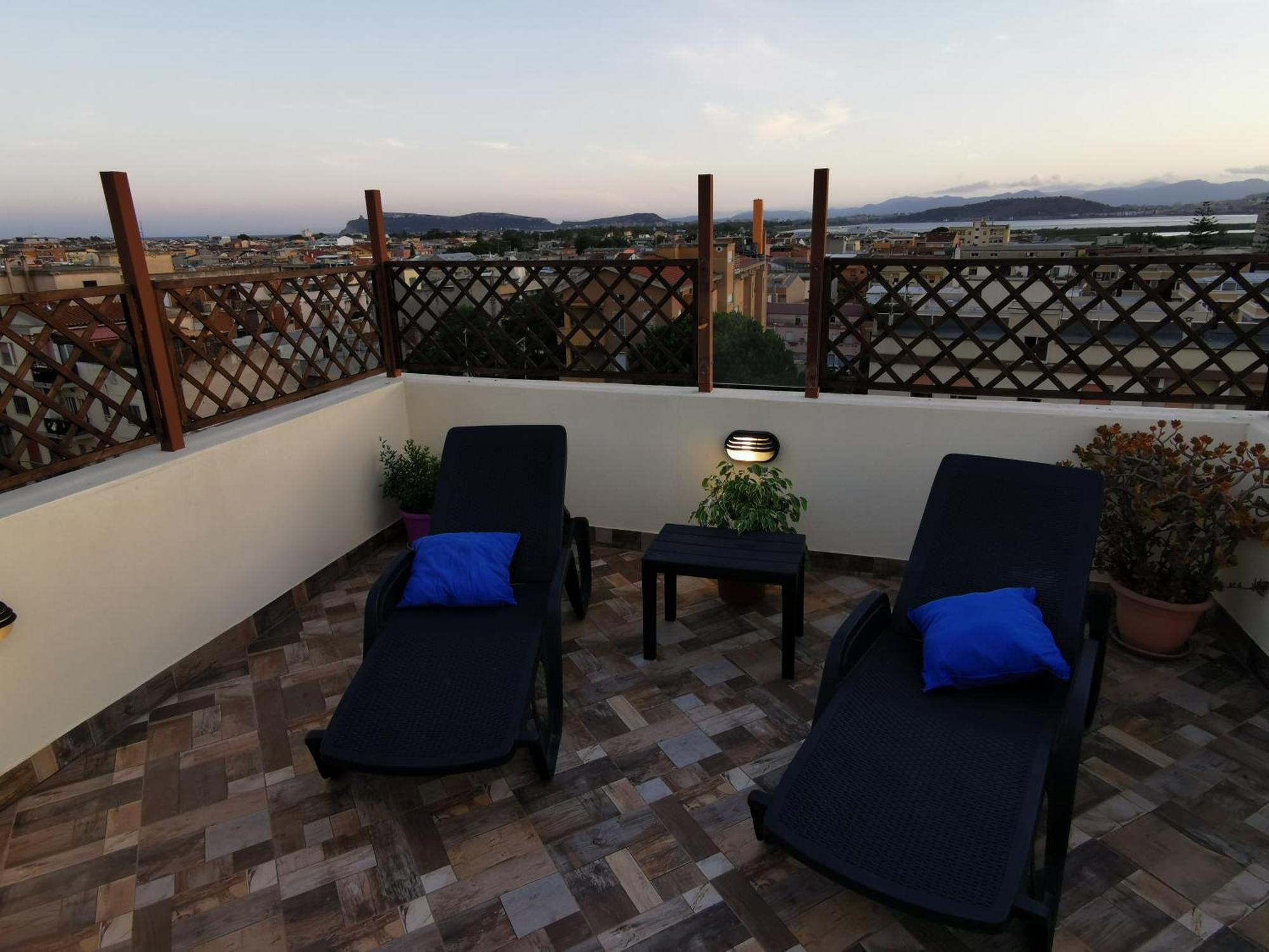 Sardegna Relax Apartman Quartu SantʼElena Kültér fotó
